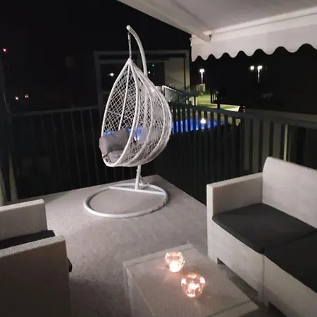 Apartament Glamour 10B- Premium Z Basenem Łukęcin Exterior foto