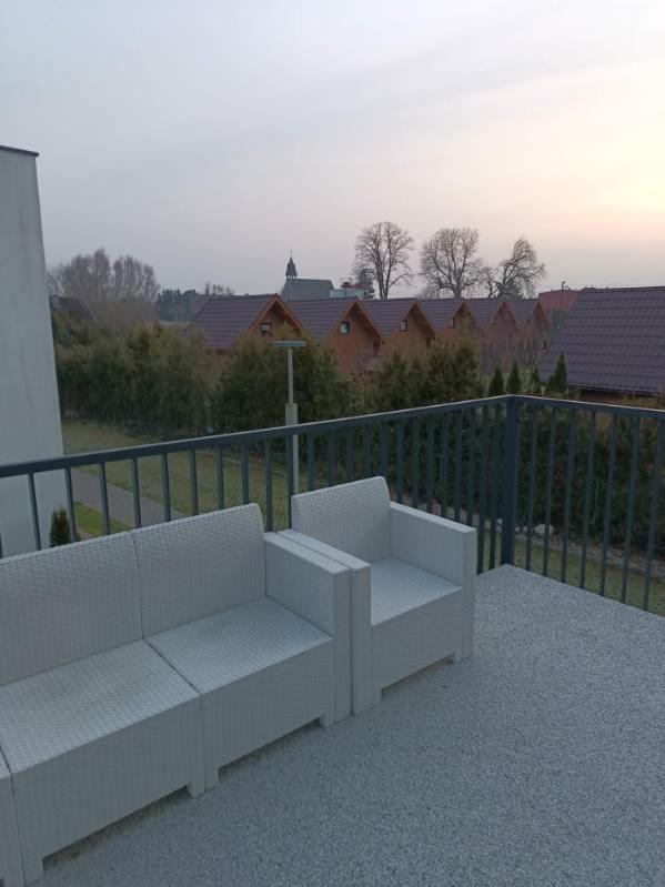 Glamour 10b- Premium Z Basenem