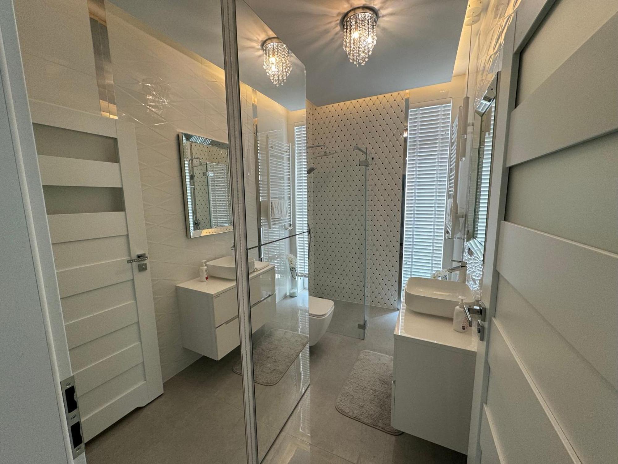 Glamour 10b- Premium Z Basenem Apartment *