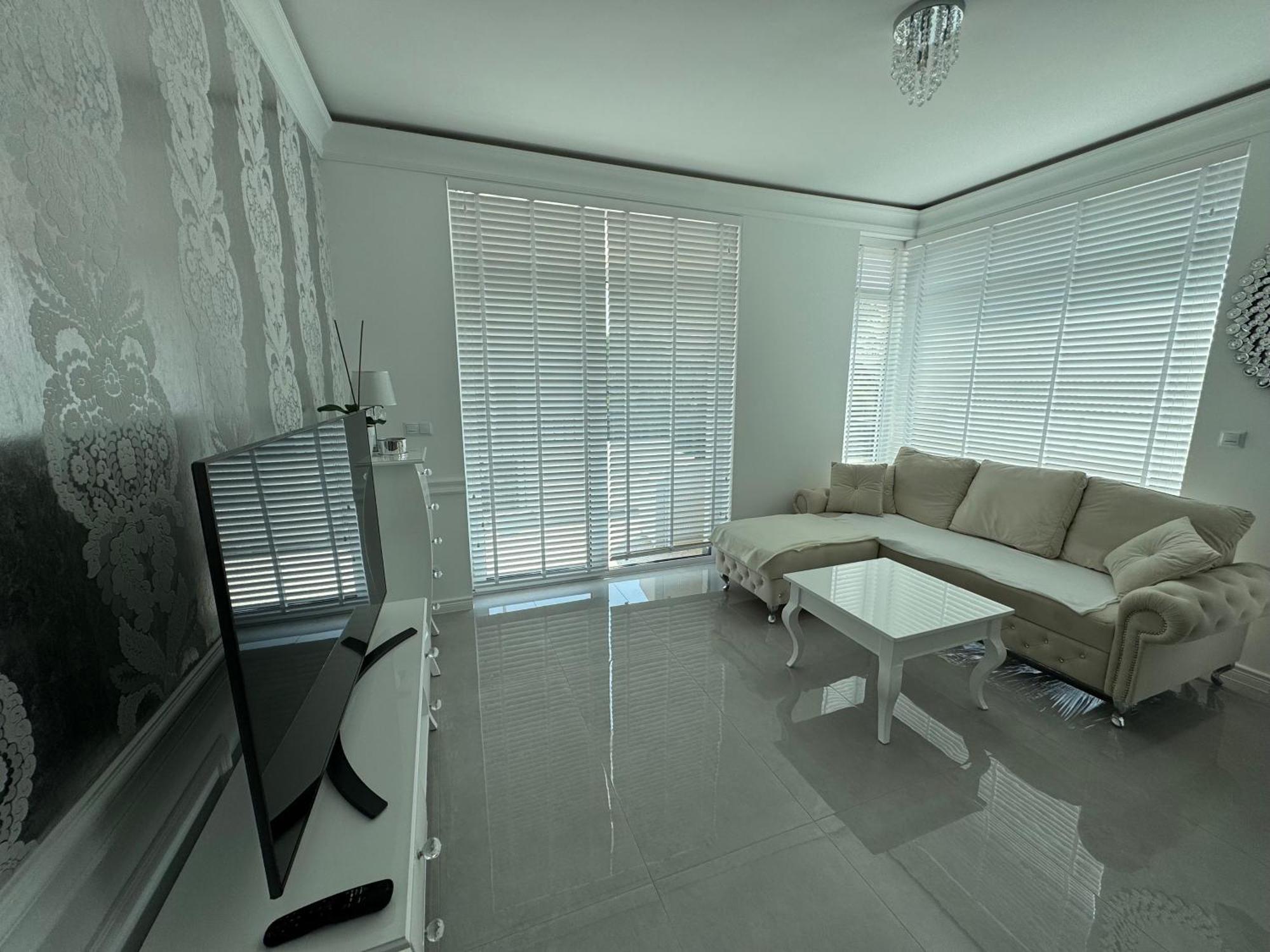 Glamour 10b- Premium Z Basenem Apartment